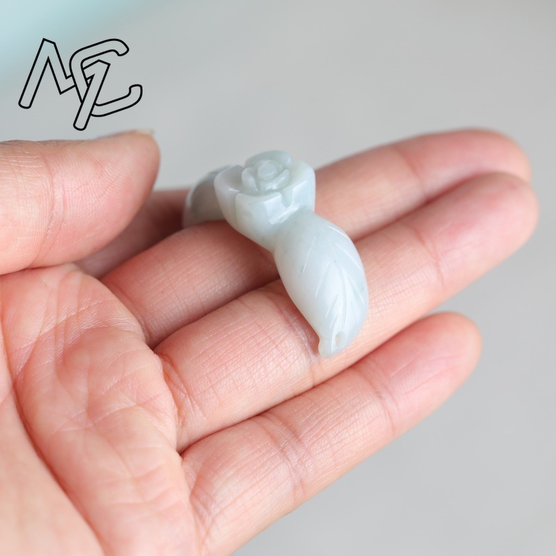 2PC Natural White Jadeite Jade - Beading 评论和价格